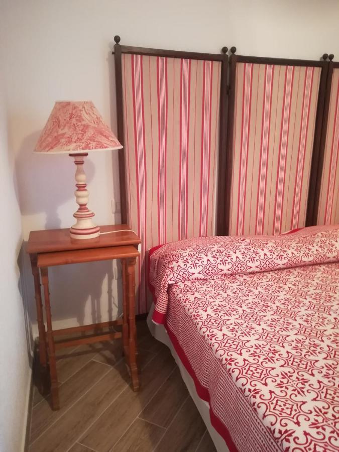 Le 25 Tartarughe Bed & Breakfast Santa Teresa Gallura Exterior photo